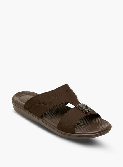 Men Textured Arabic Sandals