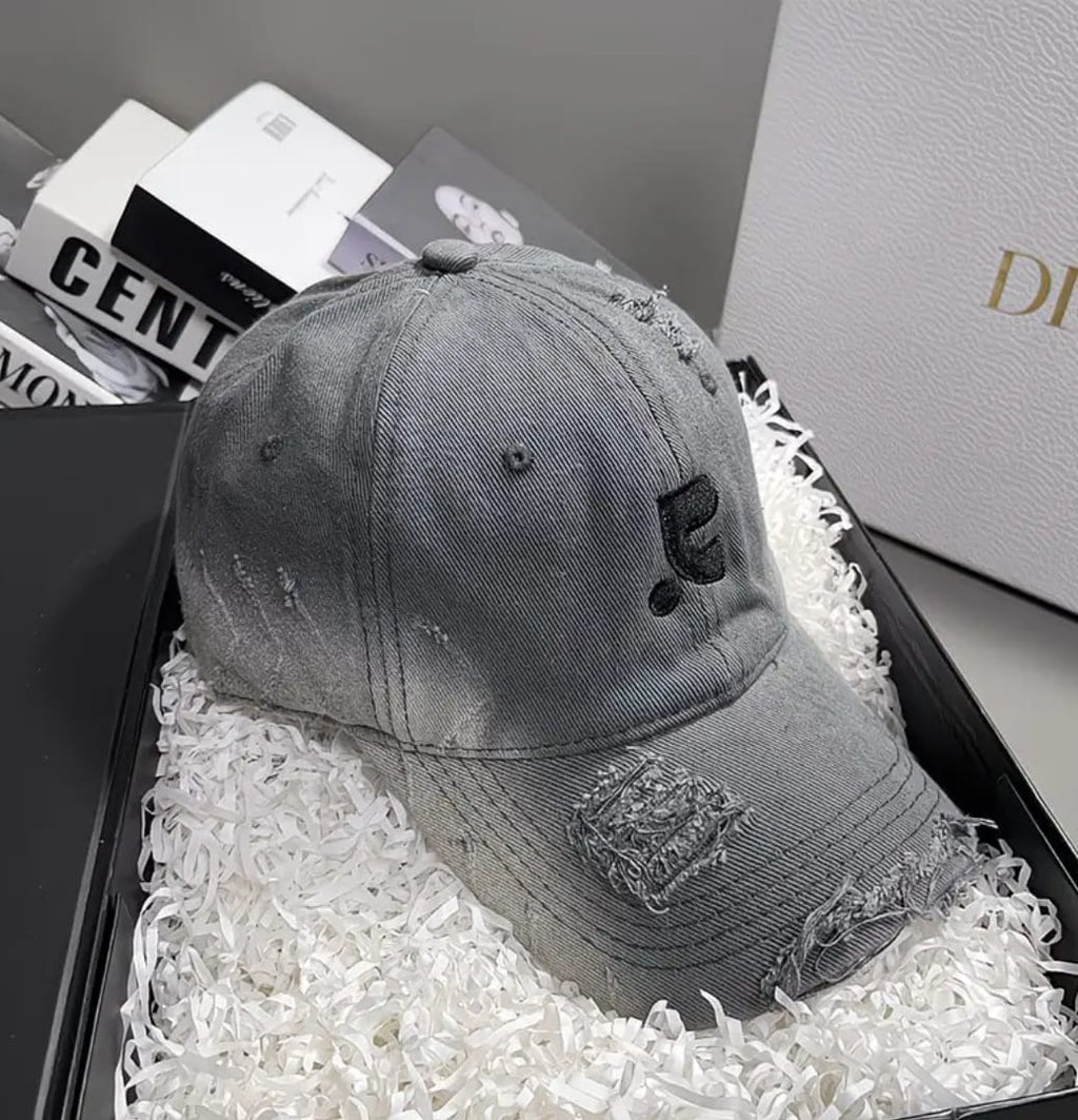 Distressed Denim Baseball Cap – Grey