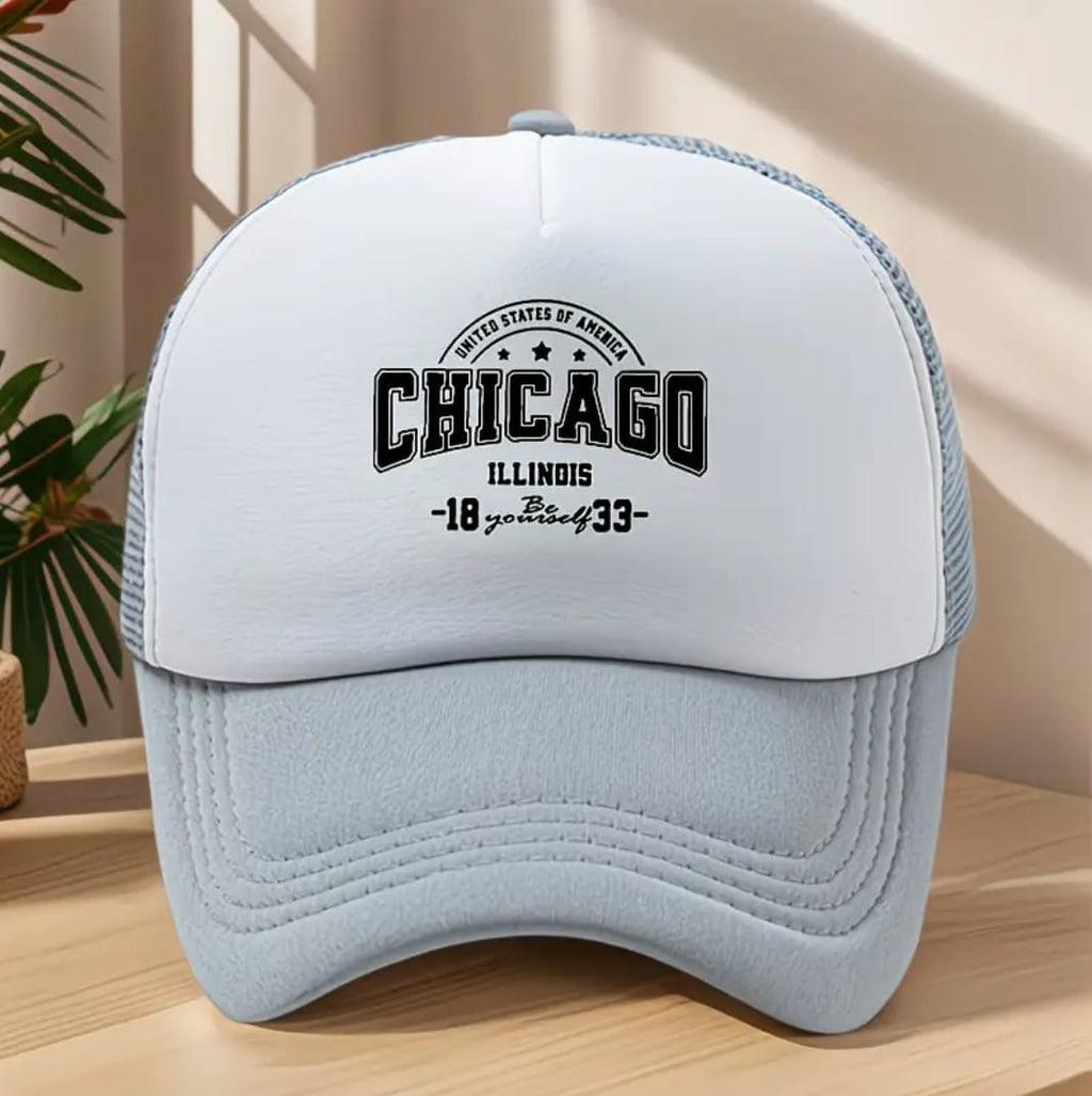 Chicago Illinois Trucker Cap – White & Light Grey