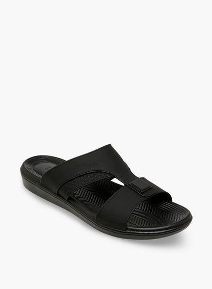 Men Solid Arabic Sandals