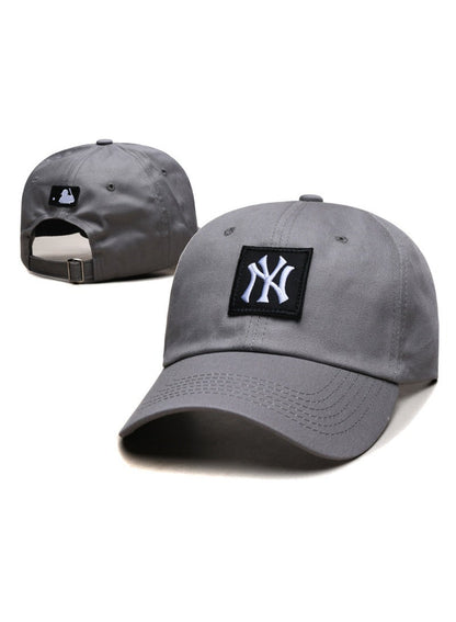 New Era MLB New York Yankees Gray Dad Hat – Black Patch & White NY Logo